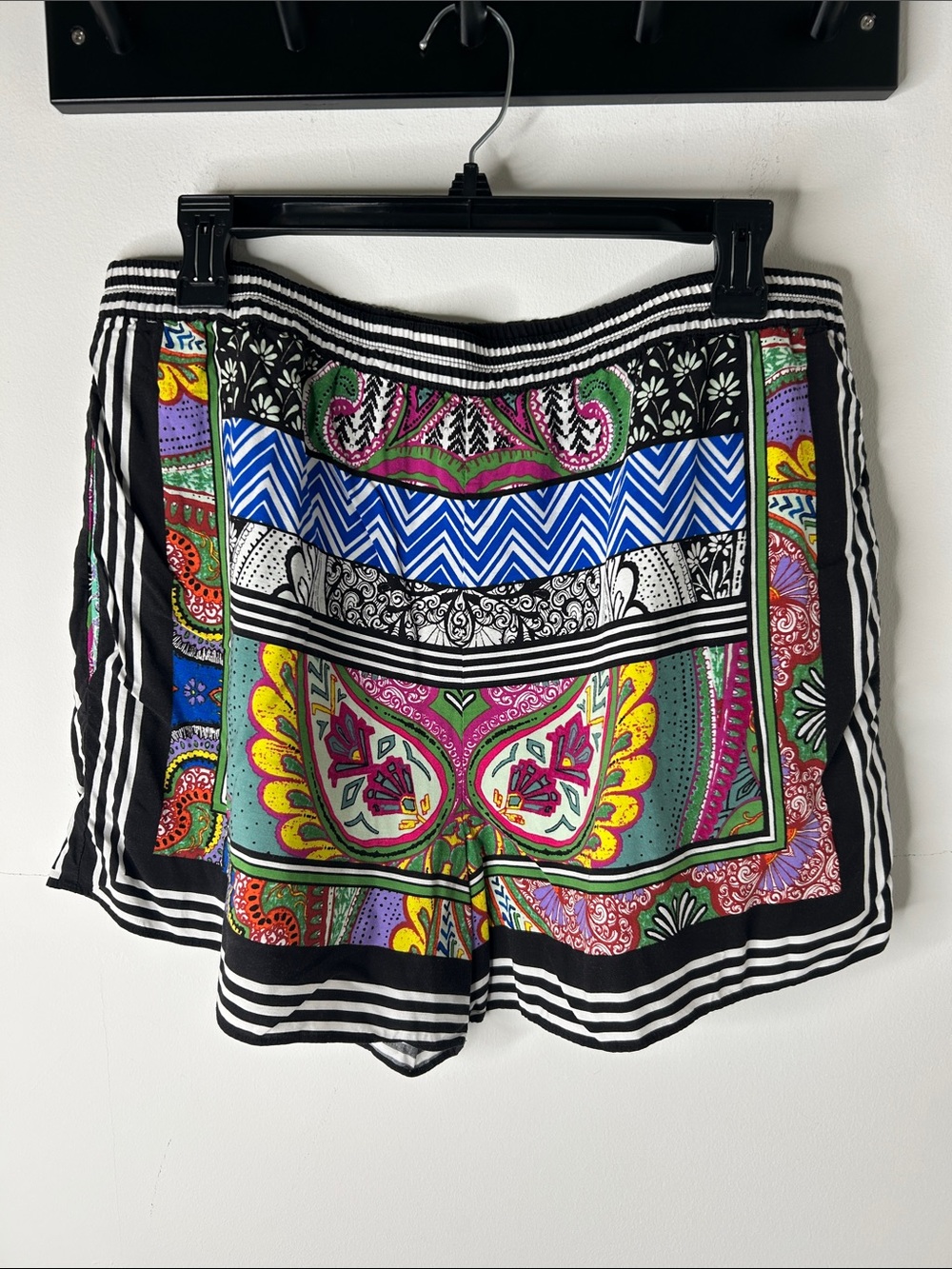 Ettiwa by Anthropologie shorts